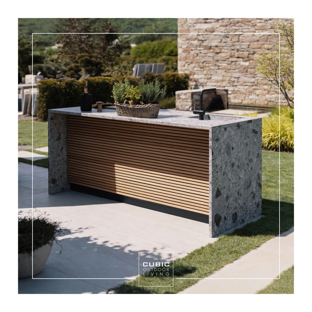 Bếp nướng than hoa ngoài trời xây kiên cố cho biệt thự