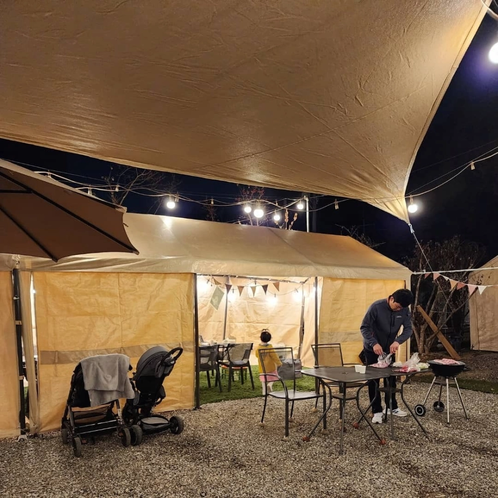 Mẫu bếp nướng BBQ sân vườn phong cách châu Âu