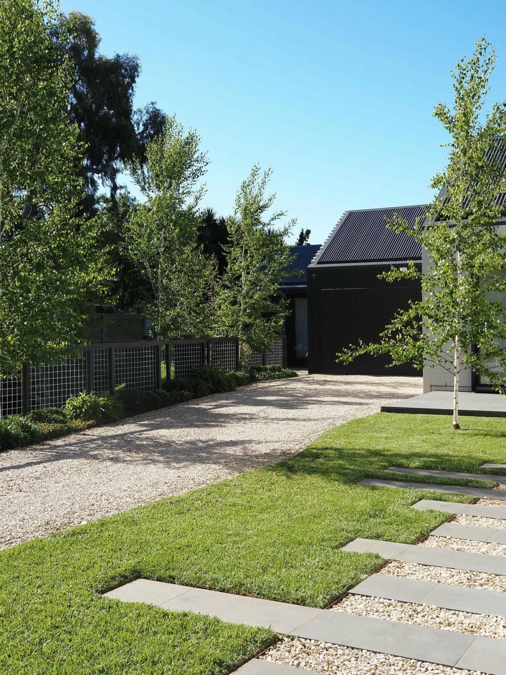 Khuôn đúc lối đi sân vườn bằng bê tông tự làm tại nhà