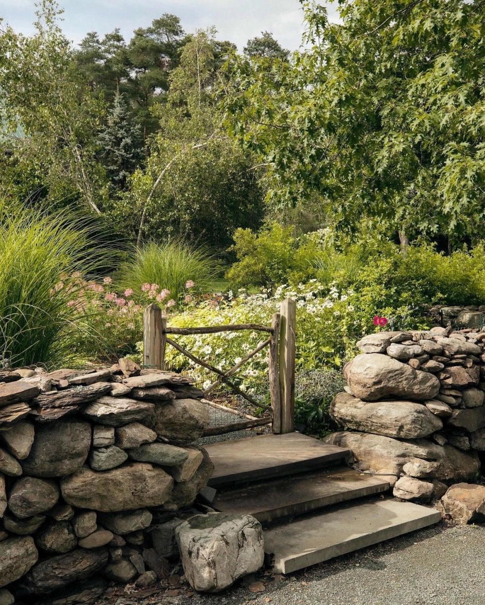 Tiểu cảnh sân vườn biệt thự tinh tế cho không gian nhỏ