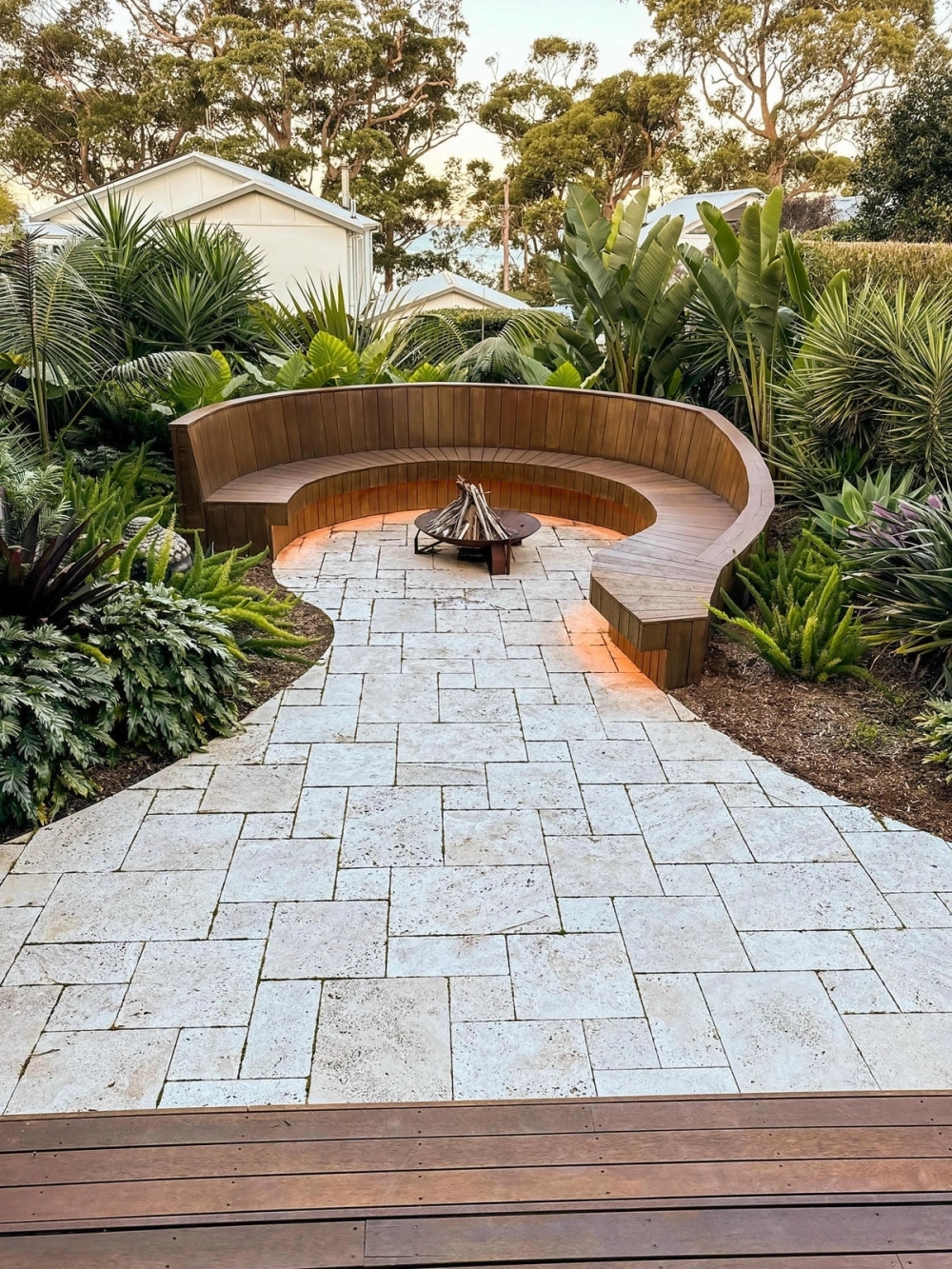 Phong cách thiết kế cảnh quan hiện đại tối giản