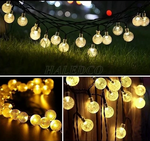 Dây đèn bọt bi treo cây có ánh sáng đẹp như những hạt pha lê nhỏ