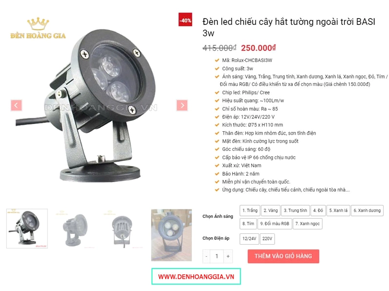 Đèn led chiếu điểm trang trí sân vườn hướng sáng vào gốc cây cảnh