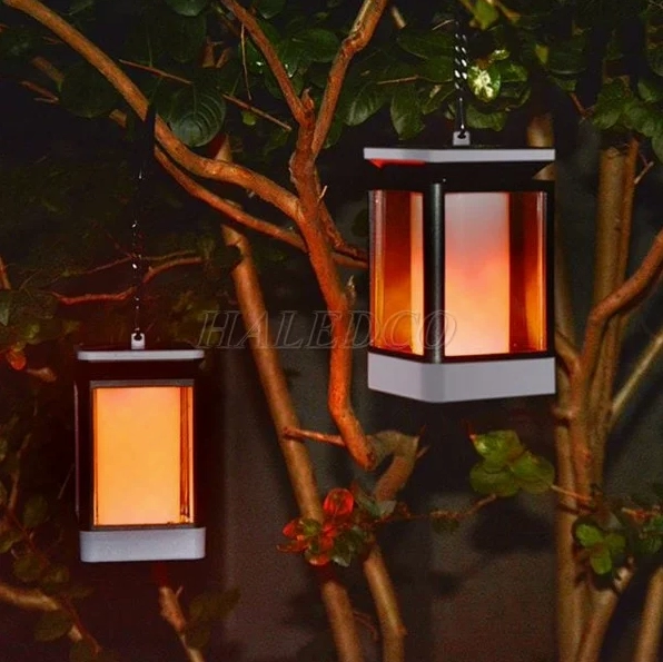 Đèn treo cây có hiệu ứng ánh sáng ngọn lửa ấm áp và chuyển động mềm