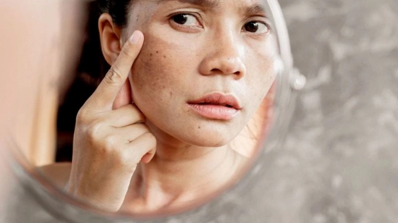 Hoa sen tươi sáng chứa hoạt chất chống oxy hóa và gợi vẻ đẹp trẻ trung