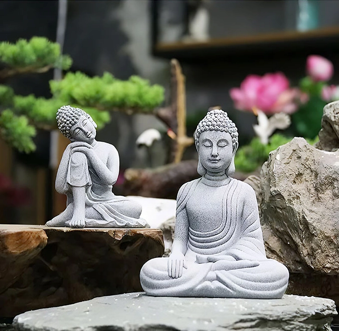 Tượng trang trí sân vườn đặt trong tiểu cảnh tạo điểm dừng thị giác cho lối đi